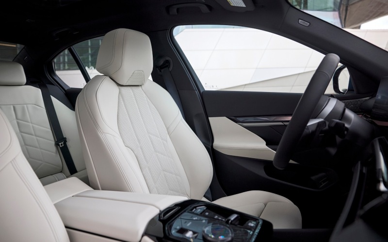 5 Key Reasons the 2026 BMW 530i xDrive Stands Out in Schaumburg, IL 5 Key Reasons the 2026 BMW 530i xDrive Stands Out in Schaumburg, IL