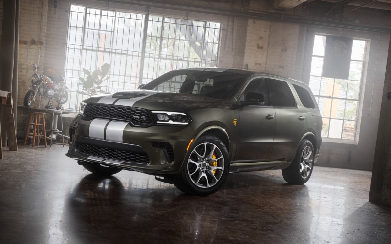 Dodge SUVs vs. Ford for Lake-Effect Winters and Boat Towing near St. John, IN