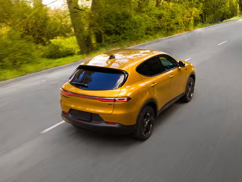 Huntley, IL - 2024 Dodge Hornet's Mechanical