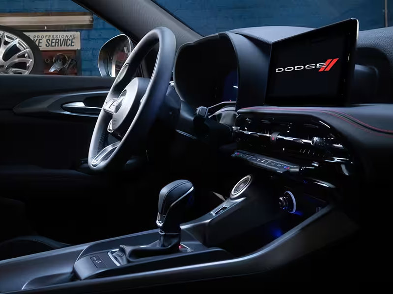 Huntley, IL - 2024 Dodge Hornet's Interior