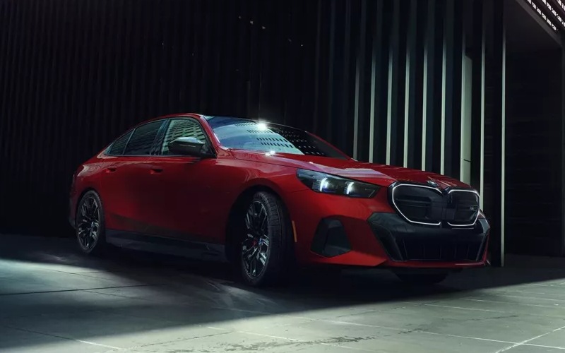 BMW SUVs for Busy Multi-Stop Days near Mount Prospect, IL