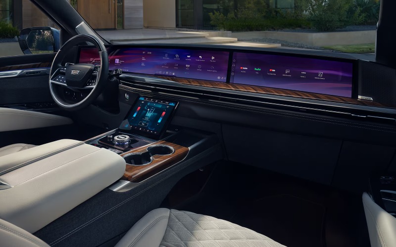 Farmington Hills, MI - Used Cadillac's Interior Farmington Hills, MI - Used Cadillac's Interior