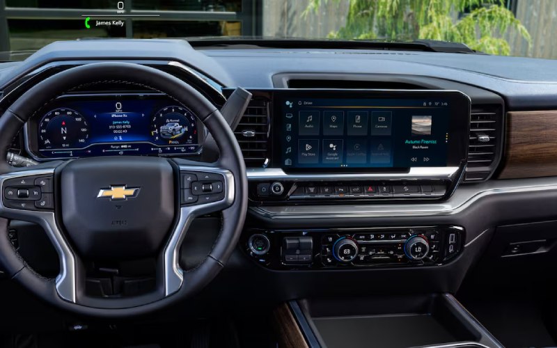 Bemidji, MN - 2025 Chevrolet Silverado 2500 HD's Interior