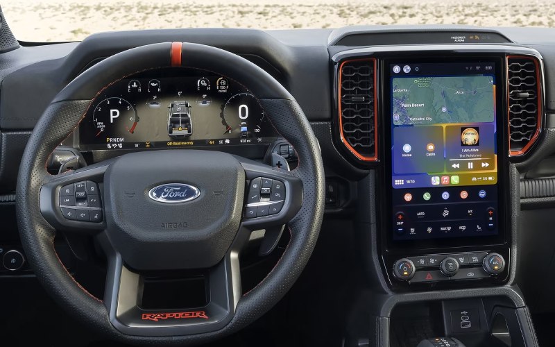 Cedar Rapids, IA - 2025 Ford Ranger's Interior