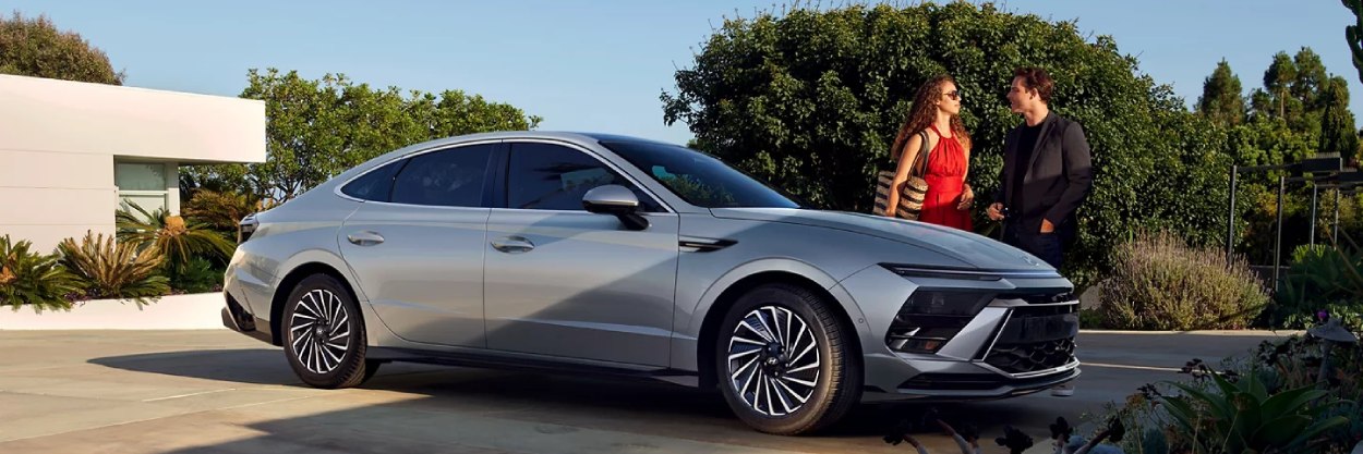 Used Hyundai Vehicles for Sale in Farmington Hills, MI