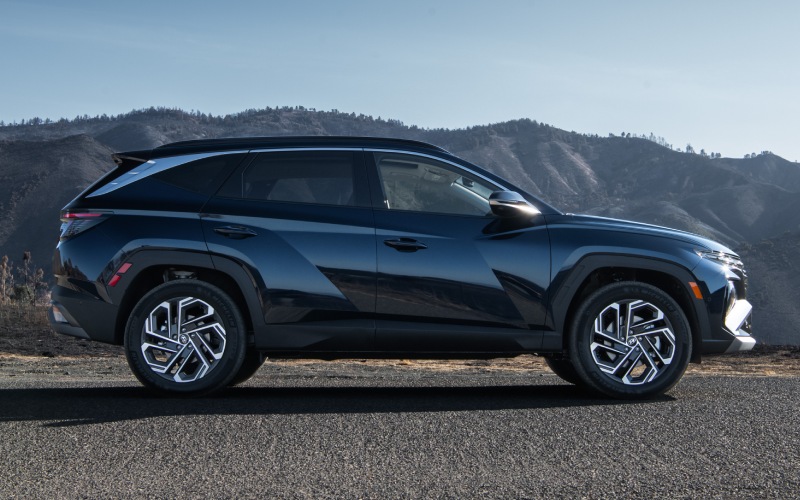 Step-by-Step Tips for Test Driving the 2025 Hyundai Tucson Hybrid