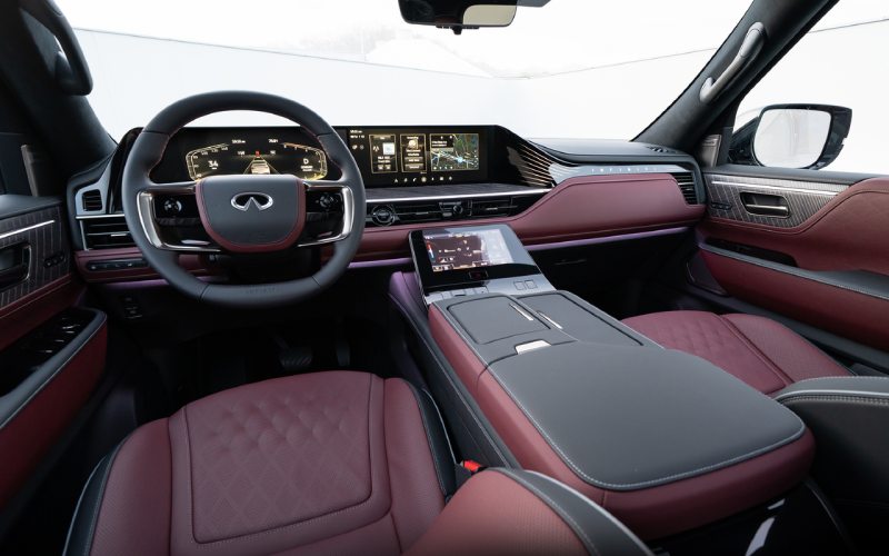 East Lansing, MI - 2025 INFINITI QX80's Interior East Lansing, MI - 2025 INFINITI QX80's Interior
