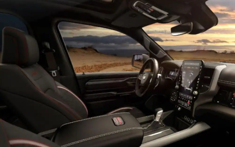 Southfield, MI - Used RAM's Interior