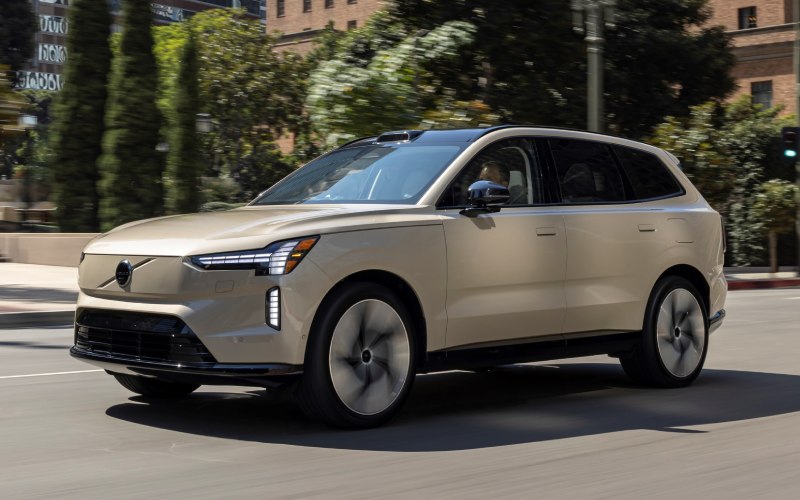 Which electric luxury SUV charges faster for road trips near Palm Coast, FL: 2026 Volvo EX90 or 2026 Mercedes-Benz EQS SUV?