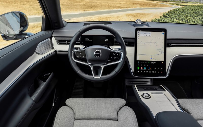 5 Key Reasons the 2026 Volvo EX90 Stands Out in Schaumburg, IL