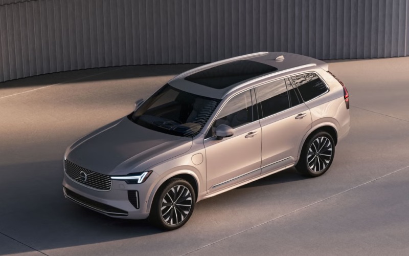 2026 Volvo XC90 Plug-in Hybrid Overview