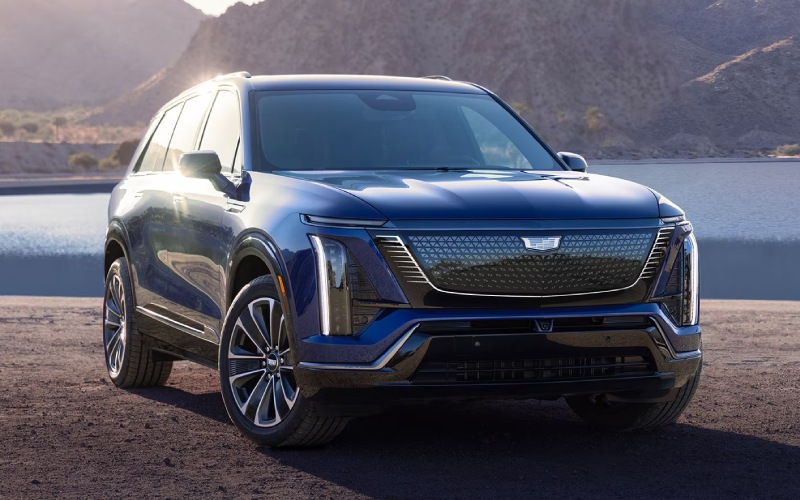 Springfield, IL - 2026 Cadillac VISTIQ's Exterior Springfield, IL - 2026 Cadillac VISTIQ's Exterior