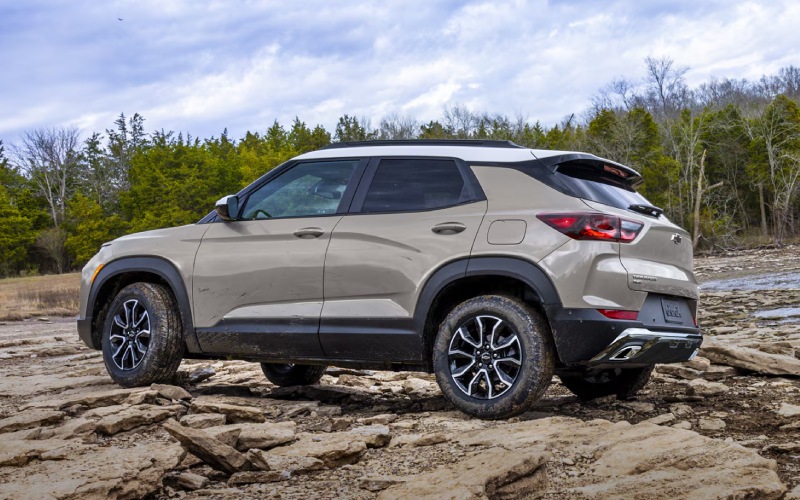 West Dundee, IL - 2026 Chevrolet Trailblazer's Exterior