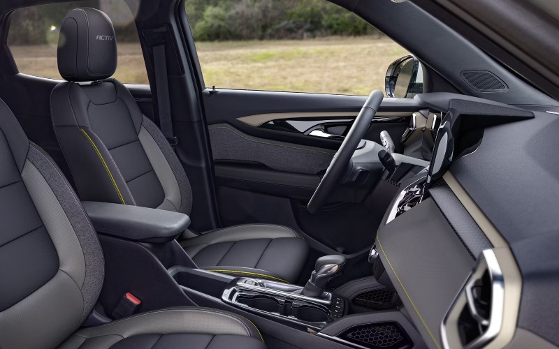 West Dundee, IL - 2026 Chevrolet Trailblazer's Interior