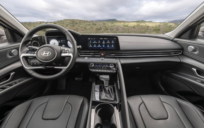 Ravenna, NE - 2026 Hyundai Elantra's Interior