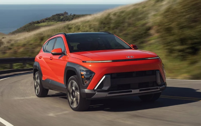 Can I remote start and lock the 2026 Hyundai KONA from my phone near Aurora, NE?