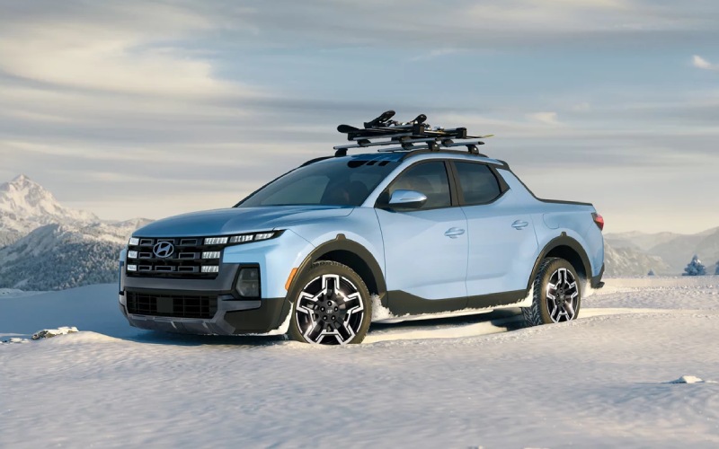 Which Compact Pickup Fits Weekday-to-Weekend Life Best in Waupaca, WI — 2026 Hyundai Santa Cruz or 2026 Toyota Tacoma?