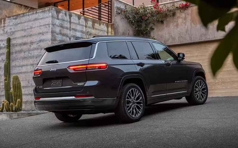 Crete, IL - 2026 Jeep Grand Cherokee L