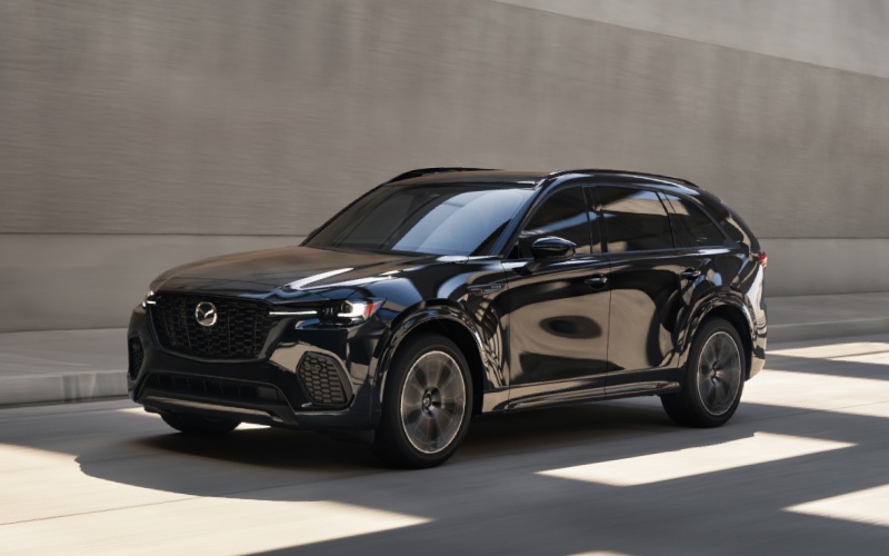 Is i-Activ AWD standard on the 2026 Mazda CX-70 for Buena Park, CA drivers?