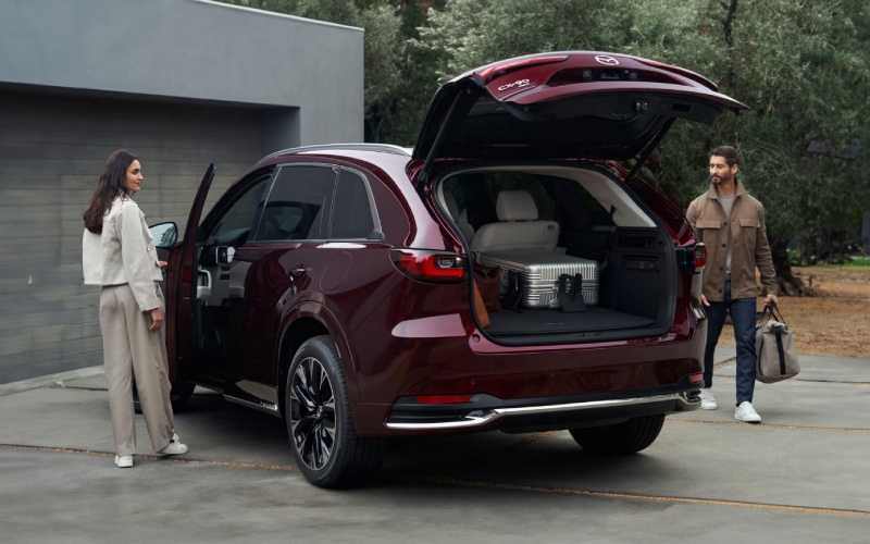 Huntington Beach, CA - 2026 Mazda CX-90's Overview