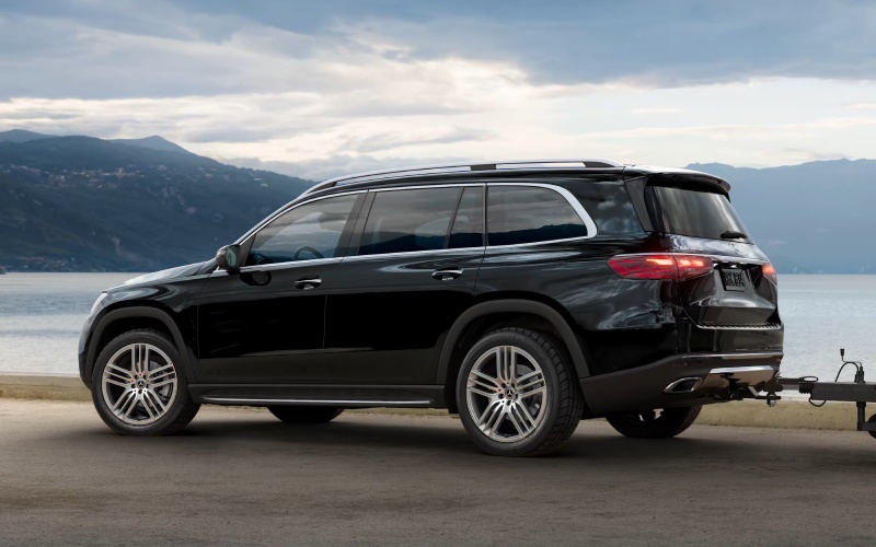 Redding, CT - 2026 Mercedes-Benz GLS's Mechanical