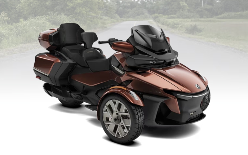 Does Apple CarPlay on the 10.25-inch Display Make the 2026 Can-Am Spyder RT a Smarter Touring Choice around Parsons, KS?
