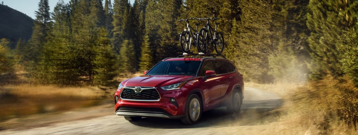 Used Hybrid vs Gasoline Vehicles — Smart Pre-Owned Shopping near Chicago, IL