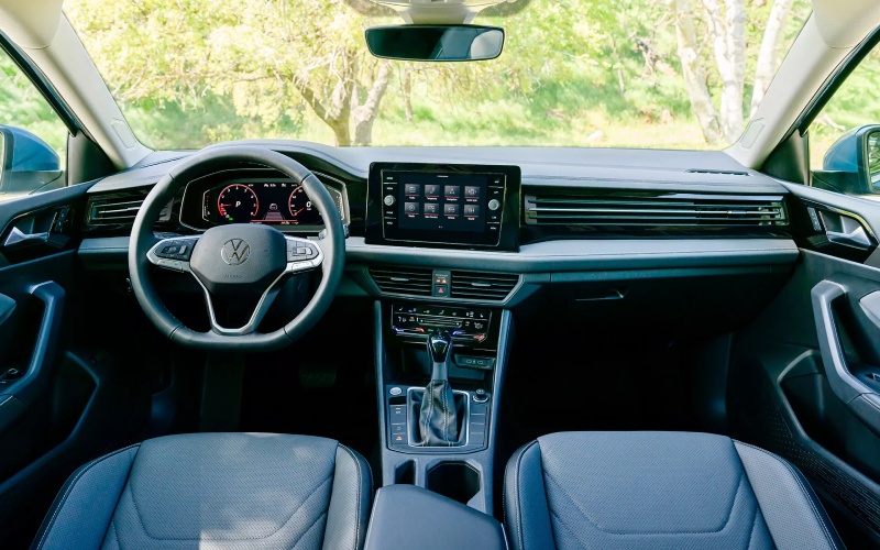Newark, NJ - 2026 Volkswagen Jetta's Interior