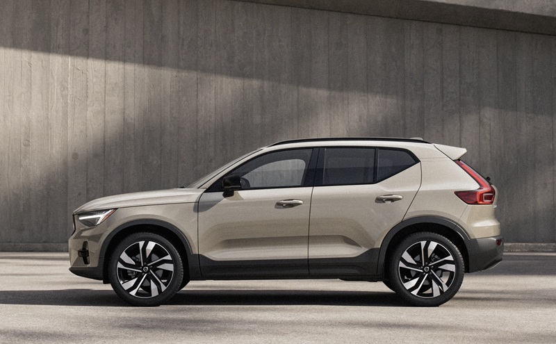 Why the 2026 Volvo XC40 Plus Is the Smart Pick for Commuters around Jacksonville, FL