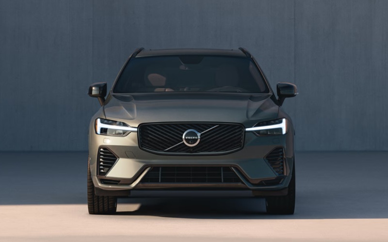 Jacksonville, FL - 2026 Volvo XC60 Plug-in Hybrid's Exterior