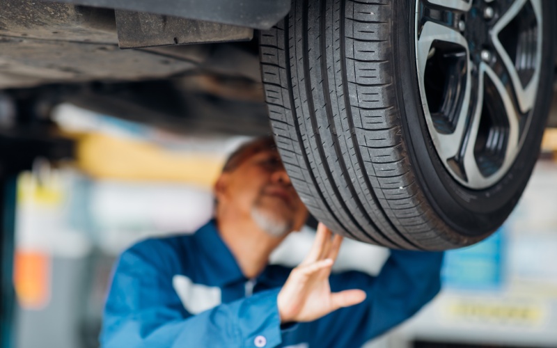 Why a 27-Point Courtesy Inspection Matters for Every Oil Change around Sheboygan, WI